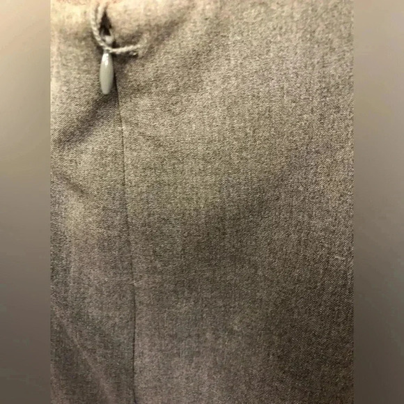 Women’s Grey Skirt size 10 - Picture 6 of 13